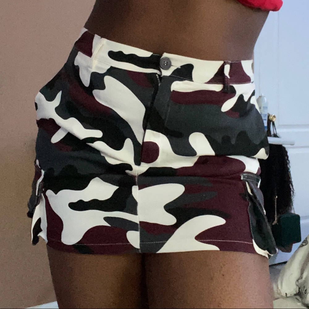 Red camo cargo skirt
